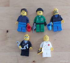 Lot 5 figurines Lego