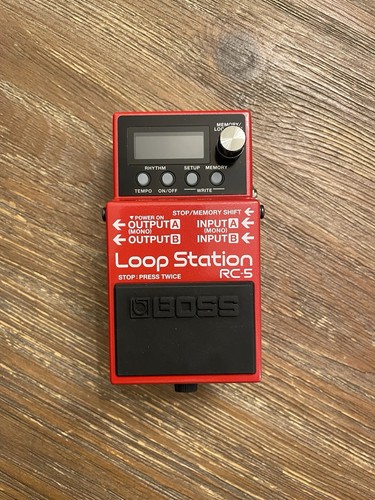 Boss loop station - boss, looper