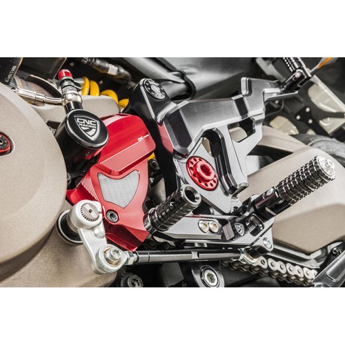 Ducati monster 1100 - ducati,