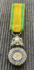 France - Military Bifacial Medal with Guns - 1/2 Size