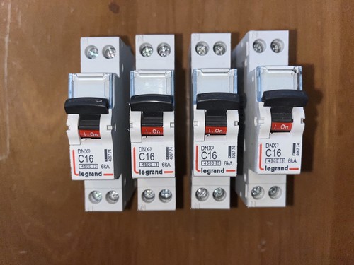Disjoncteur modulaire 16a - disjoncteur,