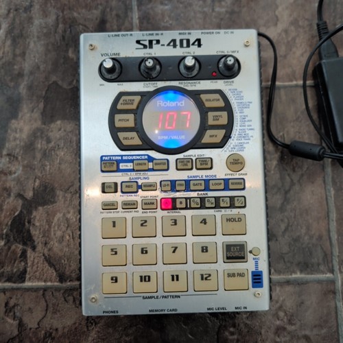 Roland 404 compact - sp-404, sampler