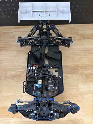 Team associated rc8b4e - associated,