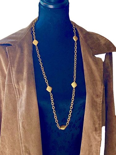 Chanel collier sautoir signé