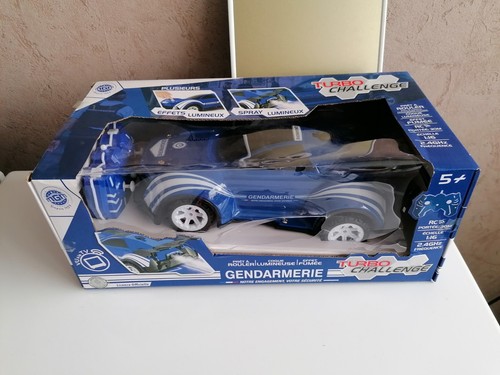 Voiture télécommandée neuve