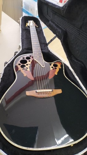 Guitare électrique acoustique