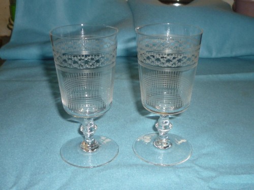 Anciens verres vin en - anciens,