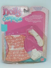 VETEMENTS DE  POUPEE DOLLY