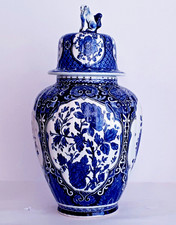 DELFT BLUE & WHITE LIDDED VASE- GINGER JAR FOO DOG by BOCH ROYAL SPHINX HOLLAND