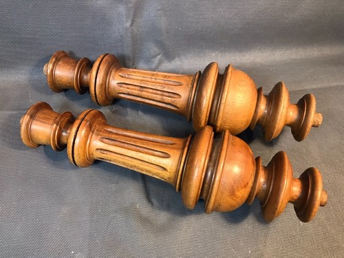 Lot anciennes colonnes - lot, bois