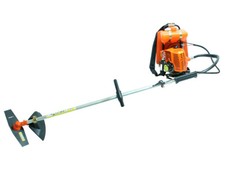 DEBROUSSAILLEUSE THERMIQUE A DOS LEGERE ET PUISSANTE , MOTEUR 30CC 1.1CV VARAN