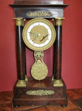 Ancienne pendule Empire portique Restauration en bronze acajou et email
