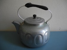 grande bouilloire ancienne déco cuisine vintage old tea kettle 50s Wasserkocher