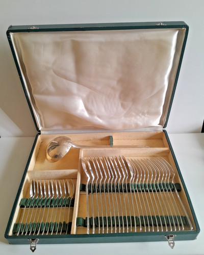 Ménagère pièces en - 37,