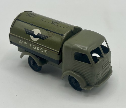 Camion citerne militaire air - militaire,