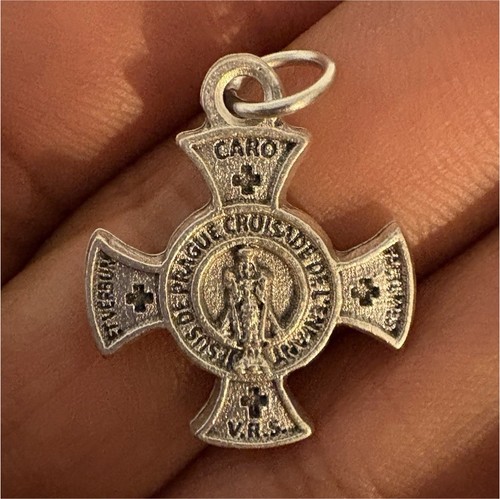 Pendentif croix ihs jésus - croix,