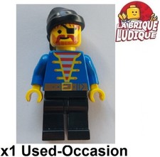 Lego Figure Minifigure Pirate Pirates Jersey Blue Band Red Bandana Black USED