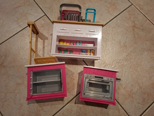 Barbie lot meubles four - lot, x3