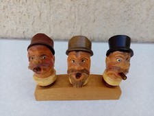 Bouchons anciens en bois