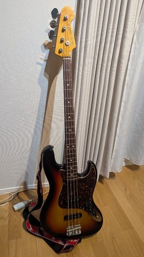 Fender japan jazz - japan, junk