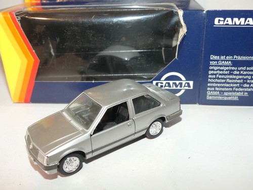Opel corsa porte avec - corsa, coffre