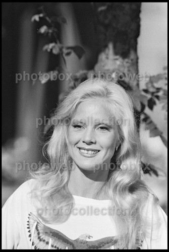 Sylvie vartan exclusive - *,