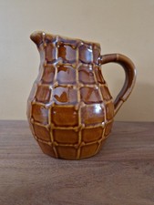 Pichet en barbotine de Saint