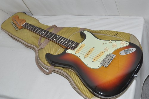 Guitare électrique fender - guitare,