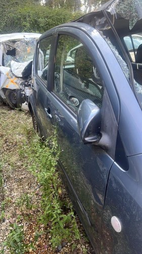 Porte avant droit daihatsu - porte,