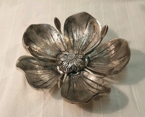 Ancien cendrier fleur - ancien, lotus