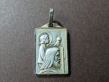 Pendentif religieux en argent