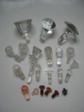 Lot de 21 bouchons de carafe