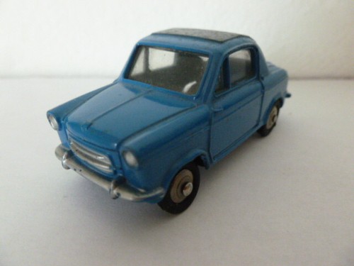 Dinky toys vespa 400 - dinky,