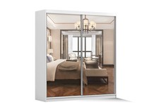 Armoire à portes coulissantes