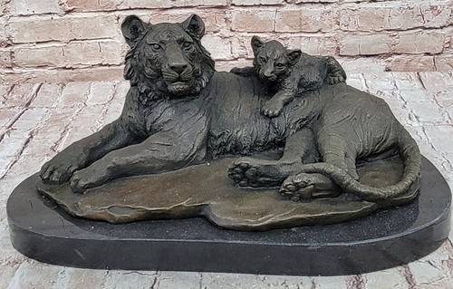 Grand bronze statue - statue, sculpture