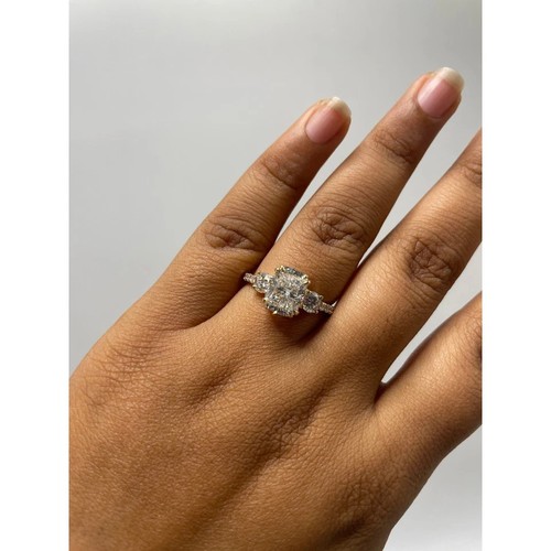 Bague diamant femme taille