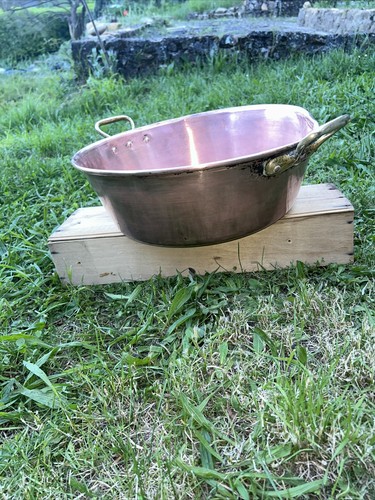 Ancienne grande bassine - ancienne,