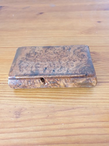 Petite boite ancienne - en, bois