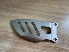 UN SUPPORT DE PLATINE MOTO