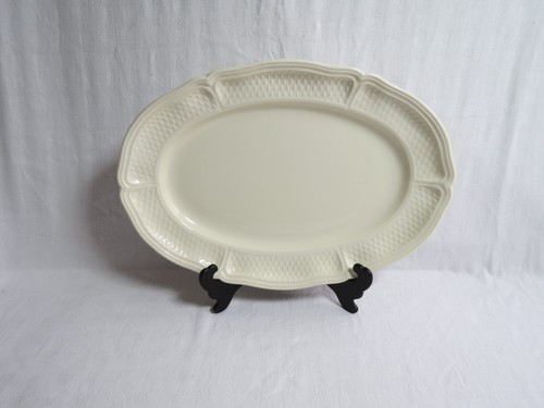Plat ovale faïencerie - plat,