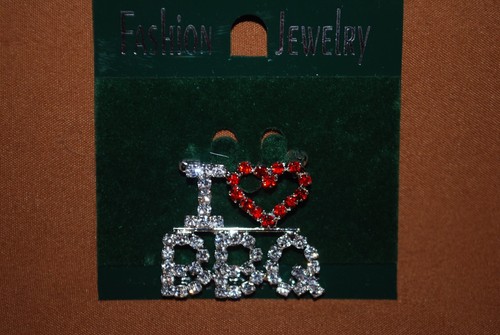 Love bbq crystal pin - i,