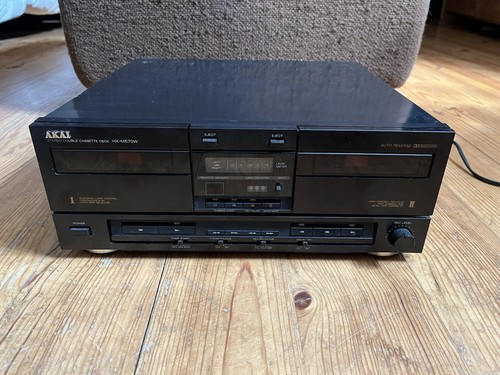 Lecteur vintage akai - k7,