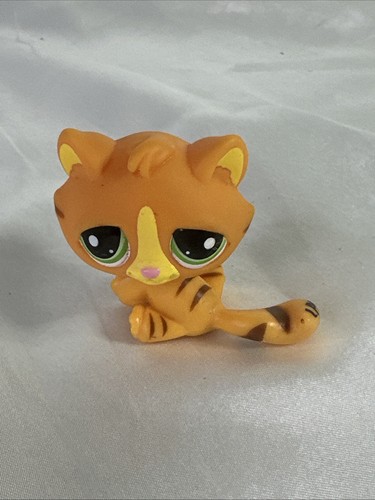 1834 littlest petshop - littlest,