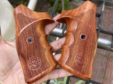 New Target Grips For Taurus Medium/Large Farme Square Butt .357 M44 65 82 Wood