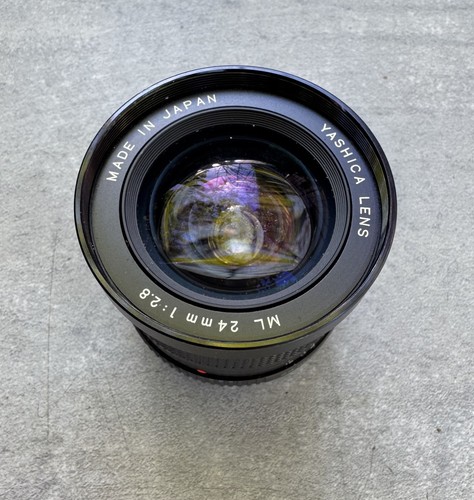 Objectif yashica 24mm - objectif, f2,8
