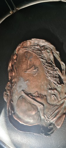 Vide poche motif relief - vide,