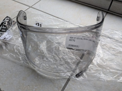 Visière teintée clair casque