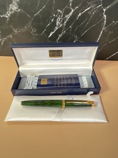 Authentic CARAN D'ACHE FOUNTAIN PEN GENEVA LACQUER MARBLE GREEN 18k Gold NIB R1