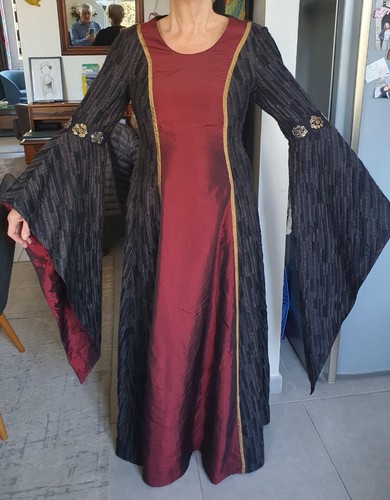 Robe médiévale bourgeoise