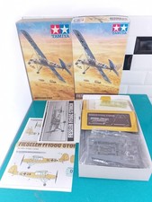 01042 Maquette avion 1/48
